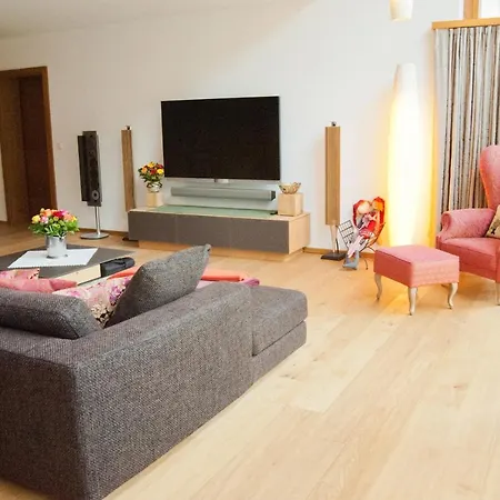 Luxury Chalet In Tyrol Chalet Sankt Anton am Arlberg