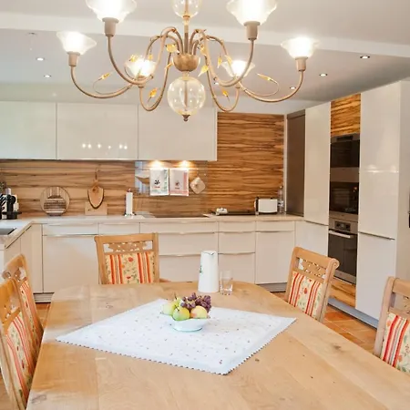 Luxury Chalet In Tyrol Sankt Anton am Arlberg